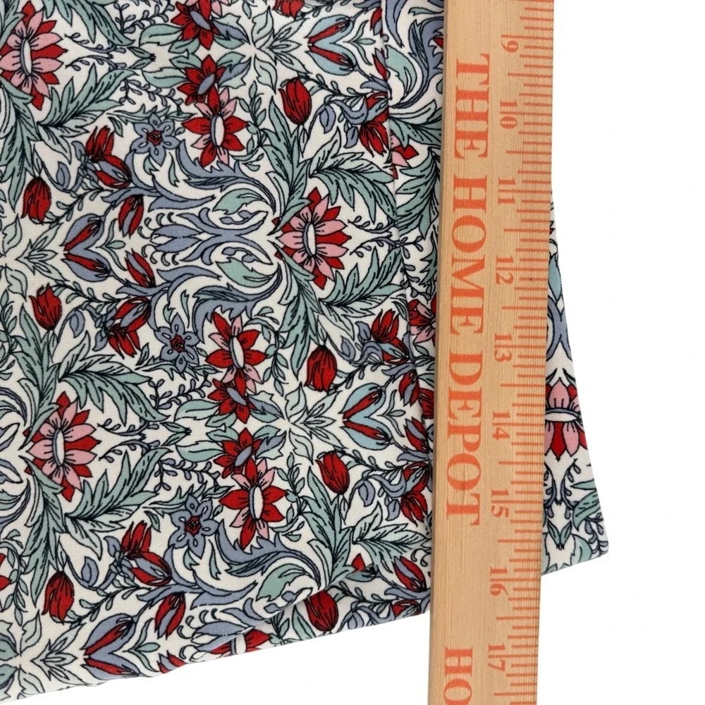 LOFT Womens Floral Shorts Red Blue Green 8 Coastal Summer Preppy Cottagecore - Picture 3 of 4